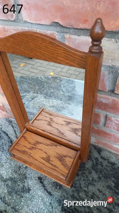 Lustro w drewnianej ramie ze szkatułką schowkiem Gawroniec