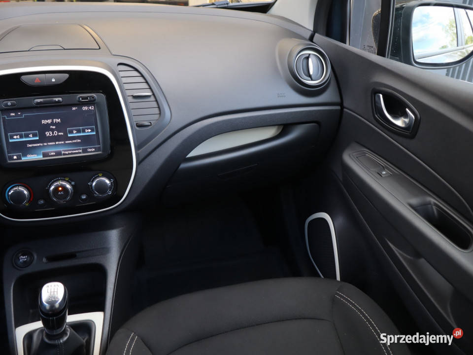 Renault Captur 12 TCe komputer pokładowy Captur Katowice