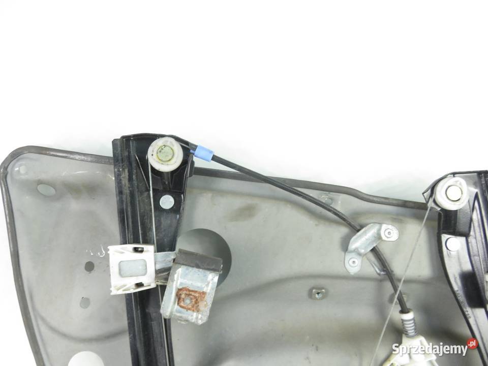 PODNOŚNIK SZYBY PRAWY PRZEDNI MERCEDES BCLASS