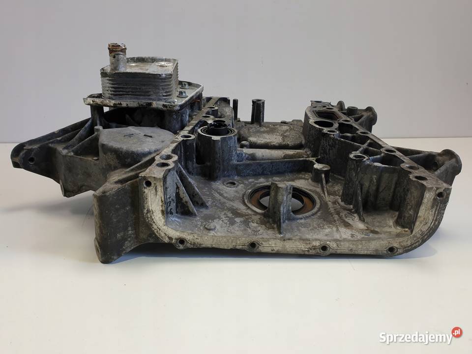 Mercedes Vito W638 22 CDI POKRYWA ROZRZĄDU pompa Chełm sprzedam