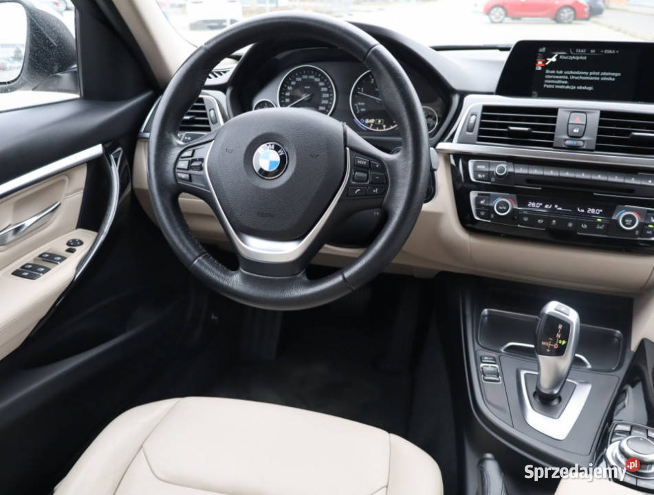 BMW 3 320 d gniazdo USB Piaseczno