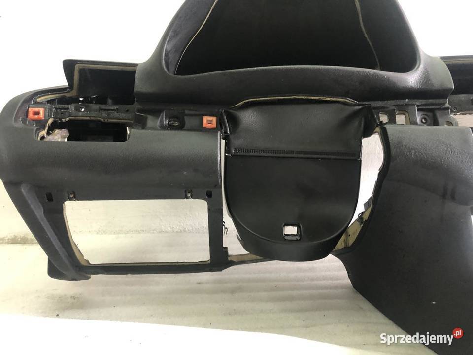 DESKA ROZDZIELCZA KOKPIT 8222255 BMW E46 EU