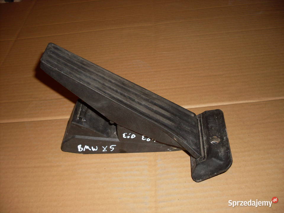 Potencjometr pedał gazu Bmw 3 E90 E91 25916010 osobowe Czersk