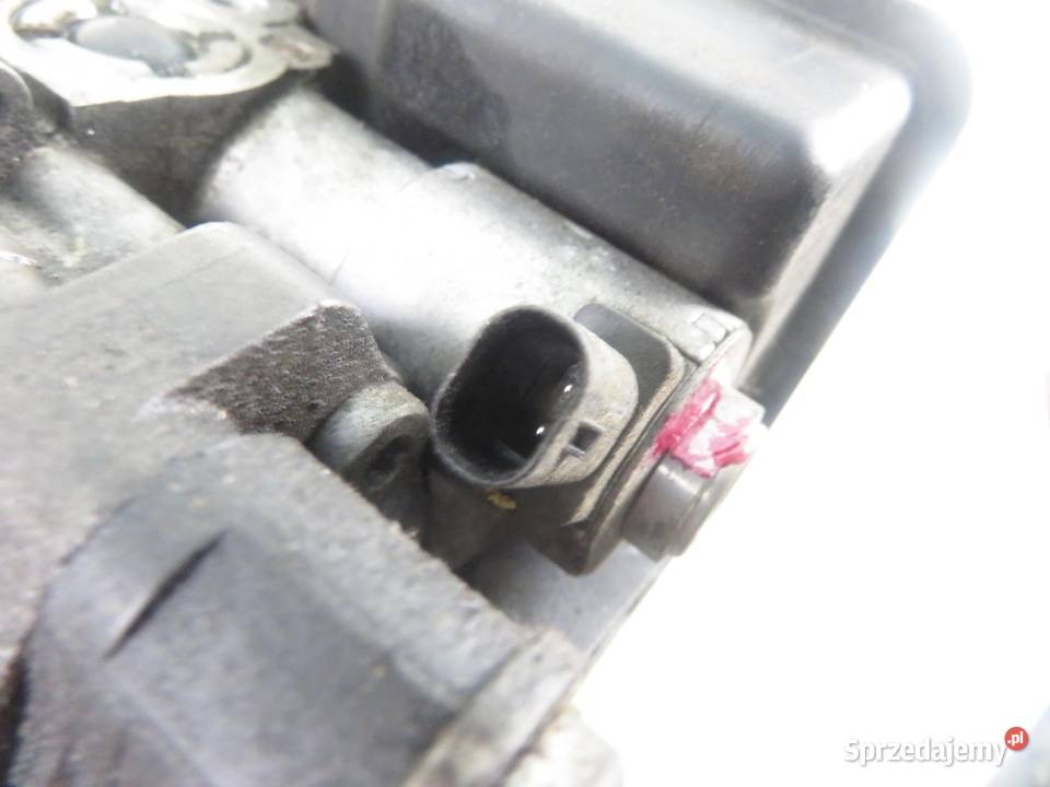 POMPA WSPOMAGANIA MERCEDES 204 C 200 CDI osobowe