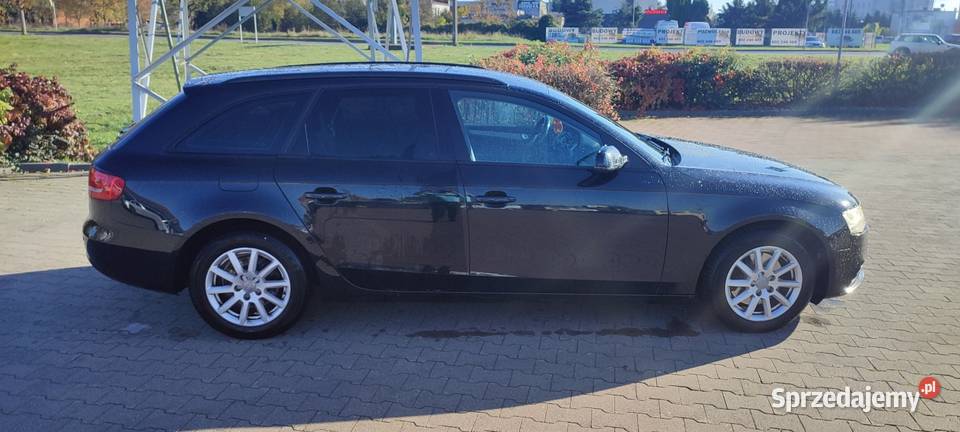 AUDI A4 B8 AVANT 20 TDI 143 AUTOMAT 2012 do wielkopolskie Poznań