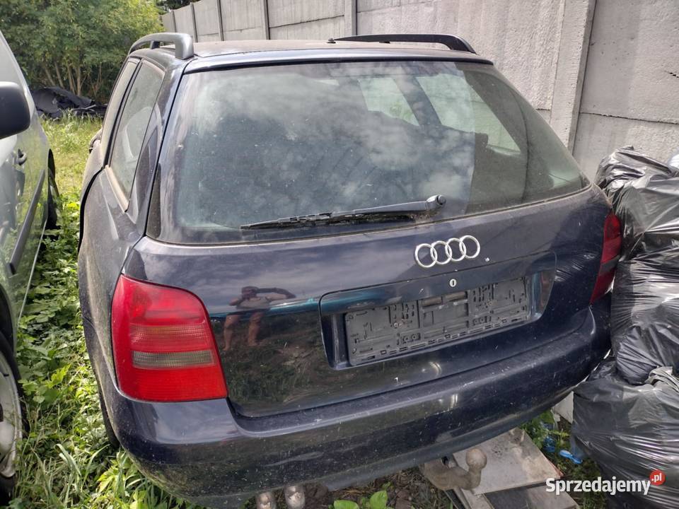 Klapa Audi A4 B5 Kombi Avant lift Lampa tylna lubuskie Nowa Sól sprzedam