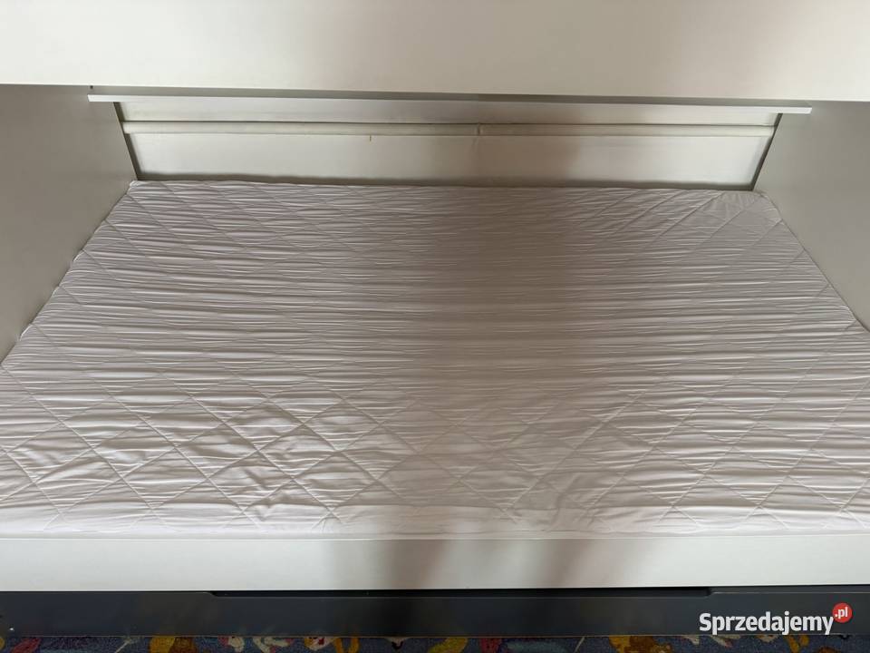 Łóżko piętrowe z szufladami i taśmą led Meble Suchedniów sprzedam