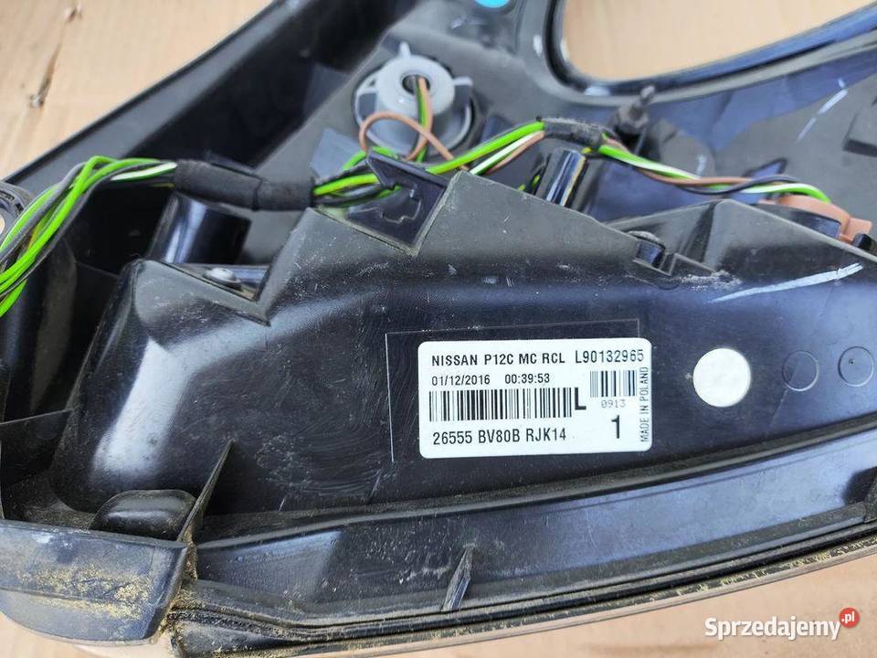 NISSAN JUKE f15 LIFT 1419 LAMPA PRAWA TYŁ sprzedam