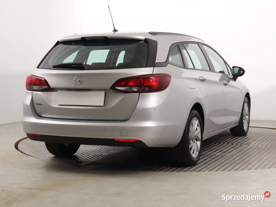 Opel Astra 14 Turbo Katowice