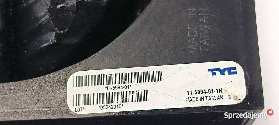 LAMPA PRAWA TYŁ DODGE DURANGO II 115994011N Lipno