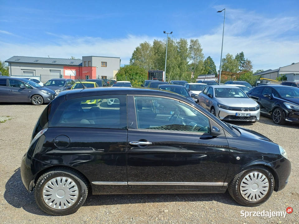 Lancia Ypsilon Klima Zarejestrowany Bezwypadkowy Chrzanów