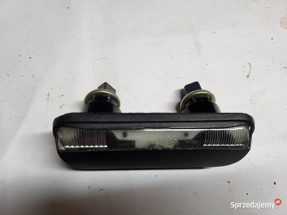 Fiat 125p fabrycznie nowa lampka podświetlenia Chodzież