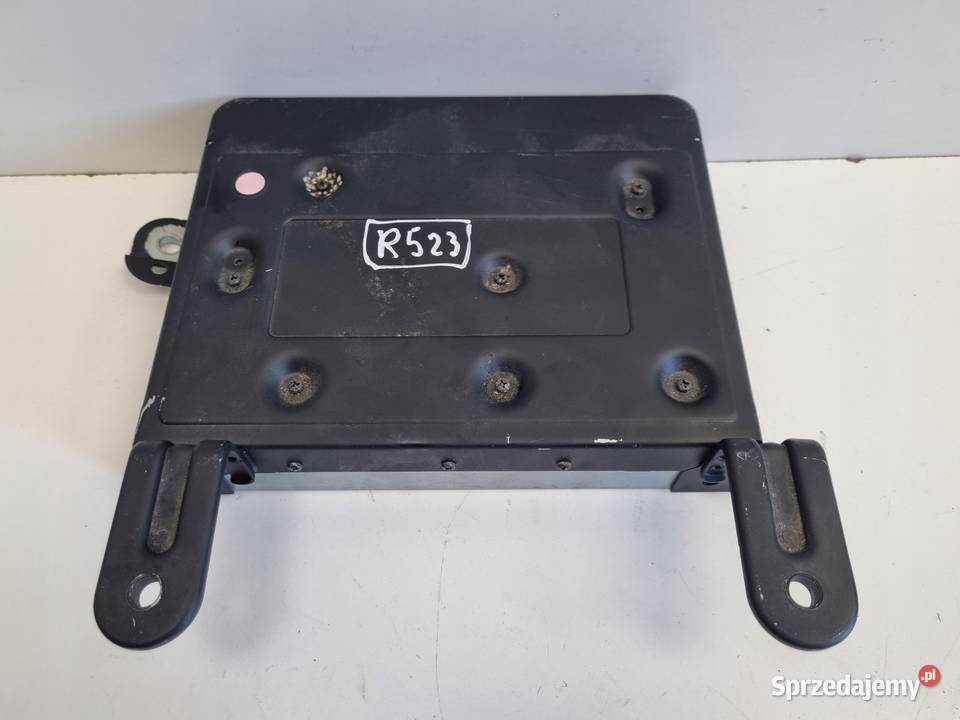 Volvo V40 II S60 II V60 I WZMACNIACZ RADIA