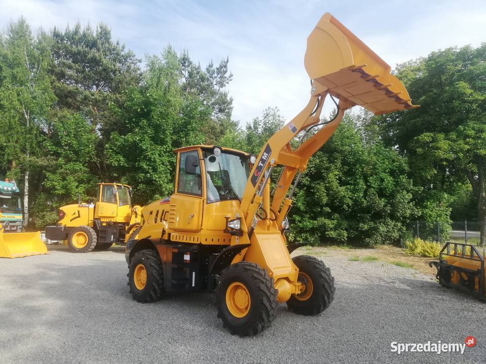 CTM 925 Nowa ładowarka kołowa 82 4100 TRANSPORT Motoryzacja Parczew