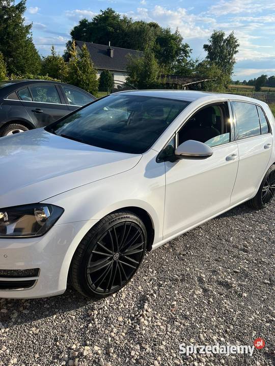 VW GOLF 7 16 TDI DSG Stalowa Wola sprzedam