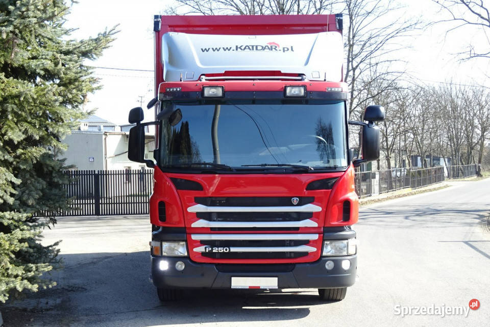 Scania P250 Euro 6 sypialna firanka wys260 winda mazowieckie