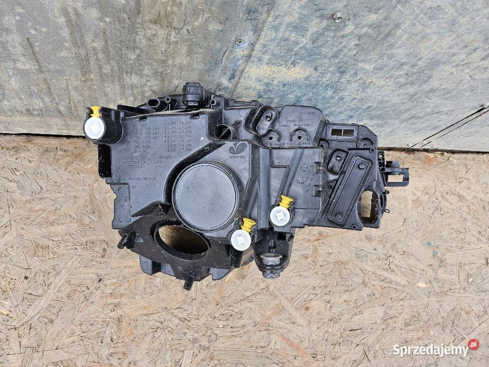 SKODA KAROQ PUSZKA LAMPY LEWA PRZÓD FULL LED