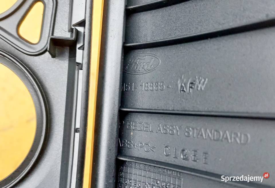 FORD FOCUS MK3 PANEL OSŁNA RADIA KRATKI NAWIEWU mazowieckie Radom