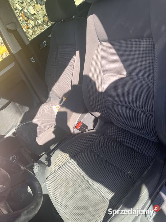 Volkswagen touran 20tdi na części sprzedam