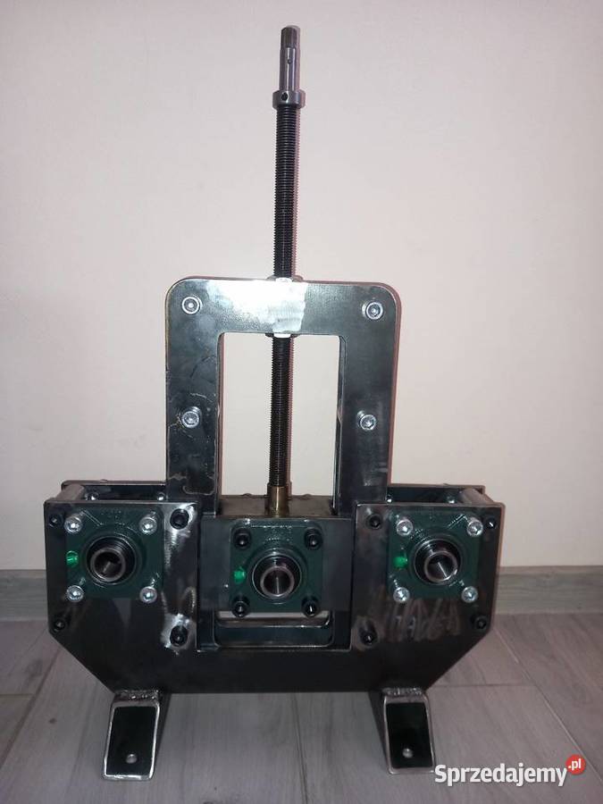 Ramy giętarek solidne i masywne Ptaszkowa