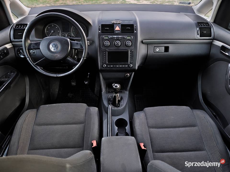 Volkswagen Touran 20 TDI 2000cm3 Touran Lubartów