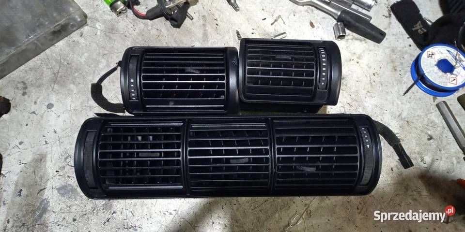 Podświetlane Kratki nawiewu Audi A4 b5 lift Gorlice sprzedam