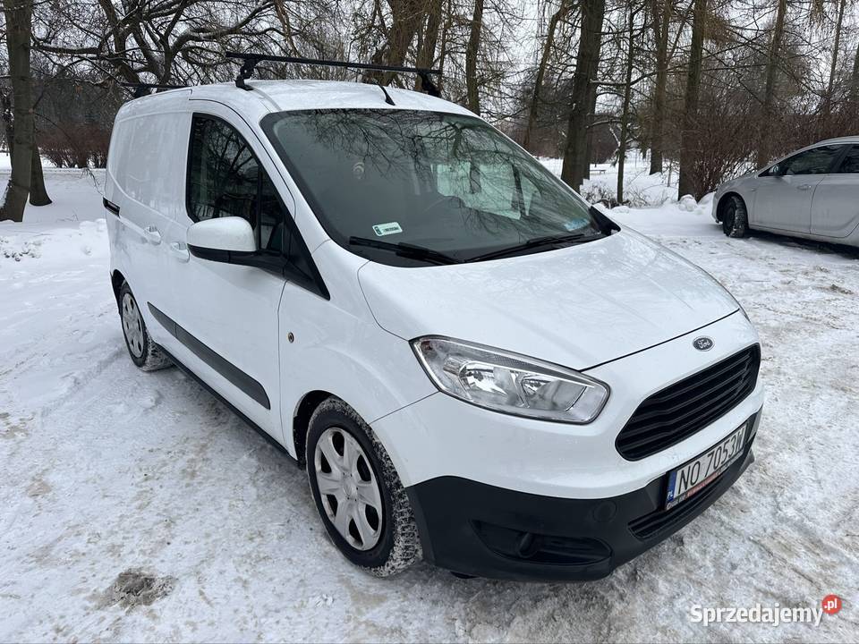Ford Transit Courier 10 benzyna Zadbany Salon Morąg