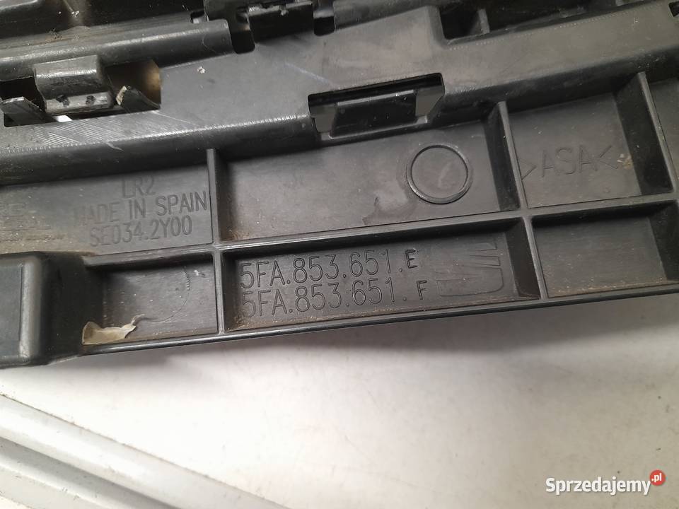 SEAT LEON IV 4 GRILL GRIL ATRAPA 5FA853651E sprzedam