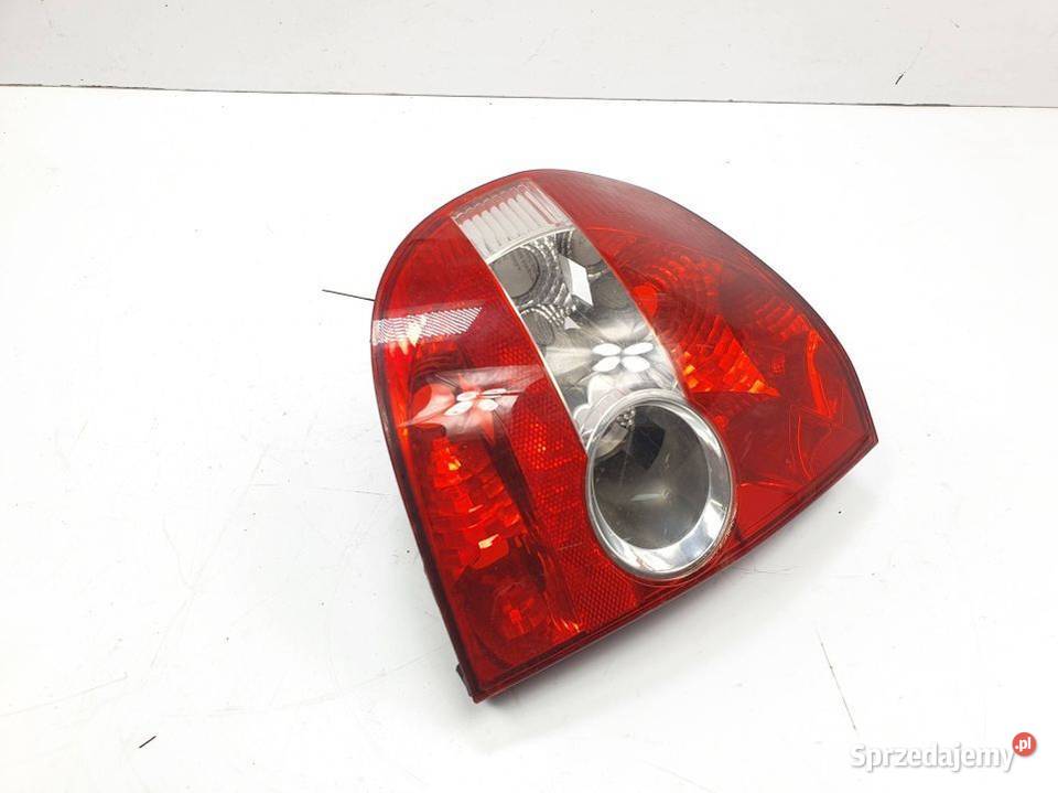 LAMPA LEWA TYŁ VOLKSWAGEN FOX Lipno