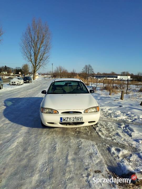 Ford Escort LX USA 20 SPI Automat Escort Grójec