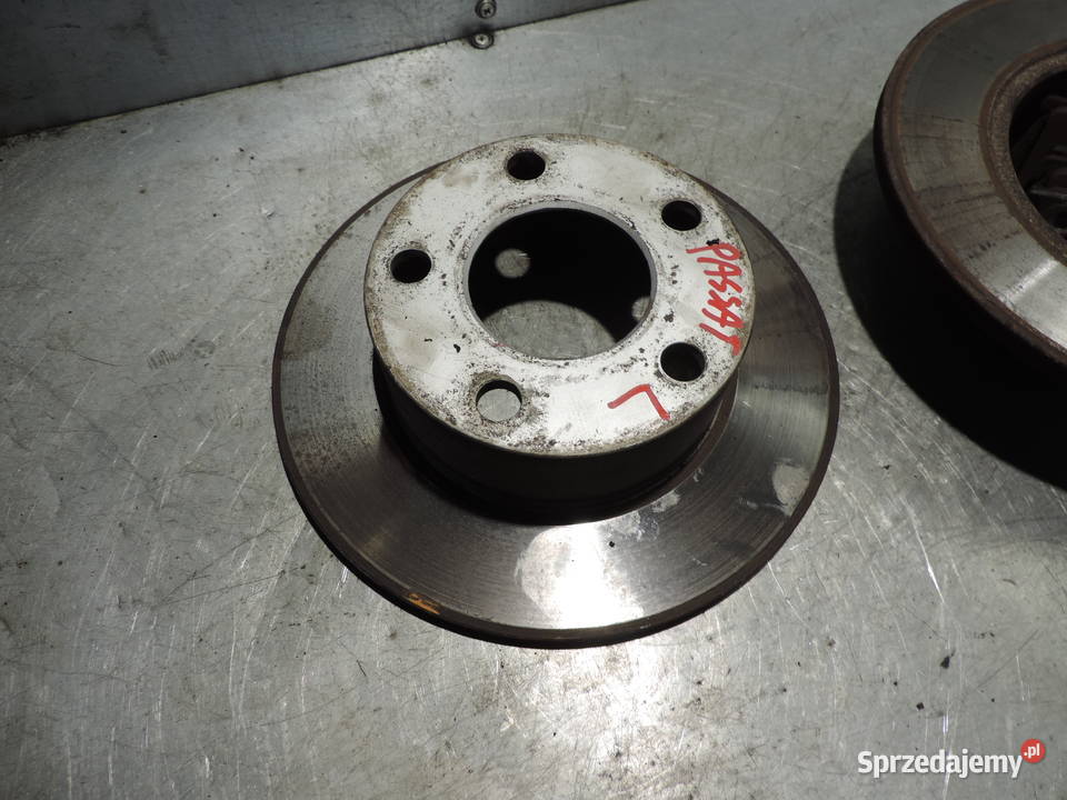 TARCZE HAMULCOWE PRZÓD VW PASSAT B5 16 8V osobowe sprzedam