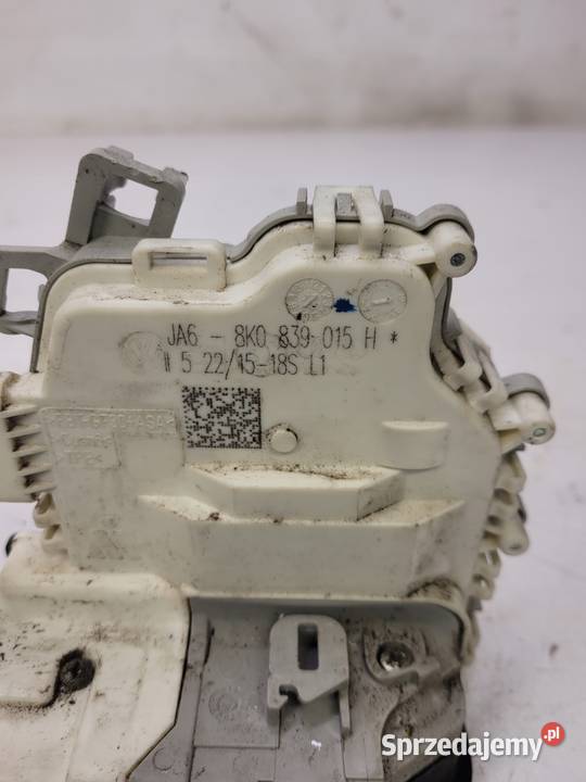 ZAMEK DRZWI LEWY TYŁ AUDI A4 B8 A5 Q5 8K0839015H Przystajń