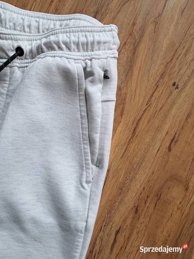 spodnie dresowe z USA american eagle stan 2 razy Sandomierz sprzedam