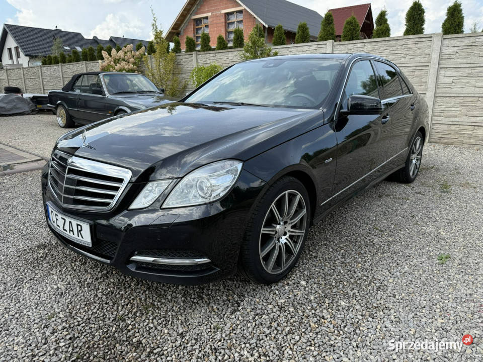 Mercedes E 300 12r 30 V6 diesel z Niemiec 231KM Konradów
