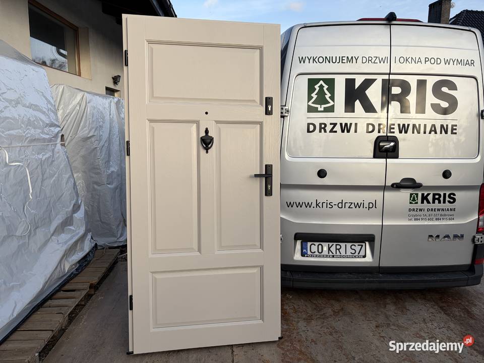 drzwi klatkowe dostępne ręki NCS wręg warmińsko-mazurskie Wejsuny