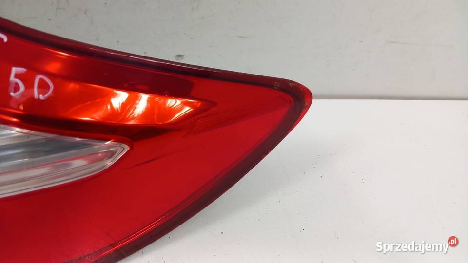 RENAULT MEGANE III HB LAMPA TYŁ PRAWA osobowe Zbierkowo