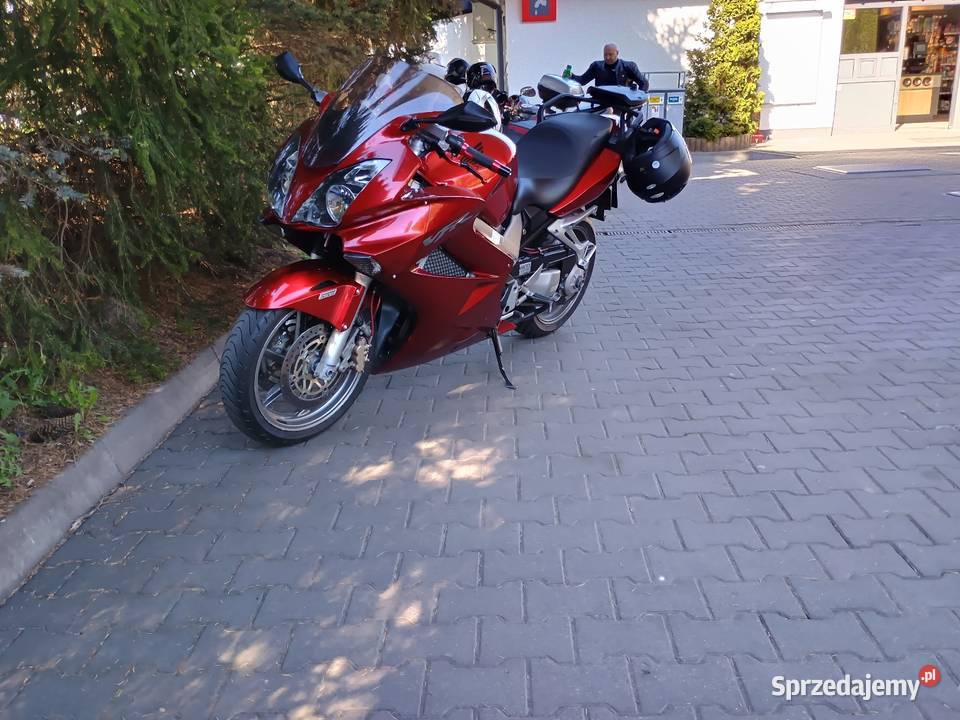 Honda VFR 800 VTEC Doinwestowana ABS Roku 135KM Starachowice