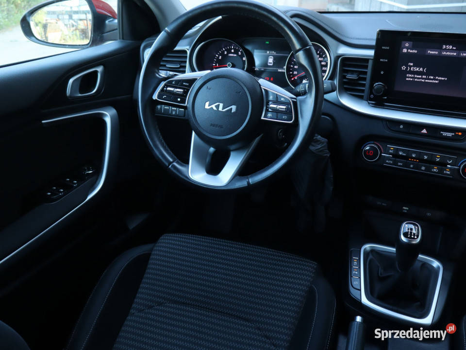Kia Ceed 15 TGDI Cee'd sprzedam