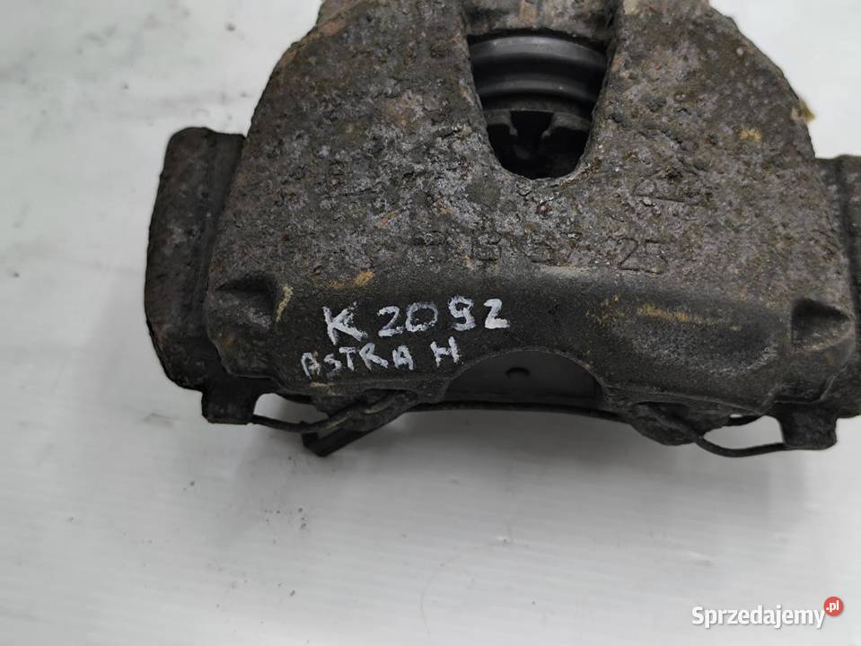 ZACISK LEWY PRZÓD OPEL ASTRA H 17 CDTI