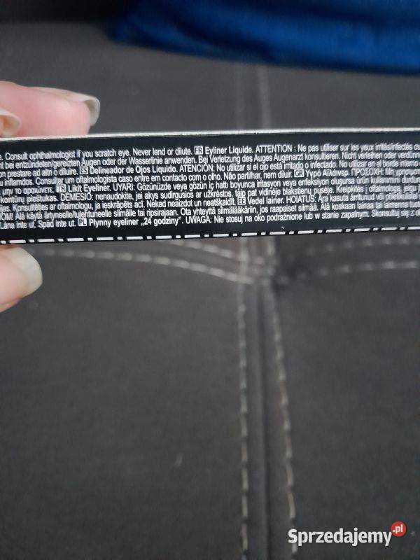 Płynny eyeliner 24 godziny Avon Power Stay Avon sprzedam