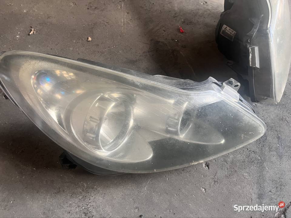 Lampy przód Opel Corsa d Czarkowo