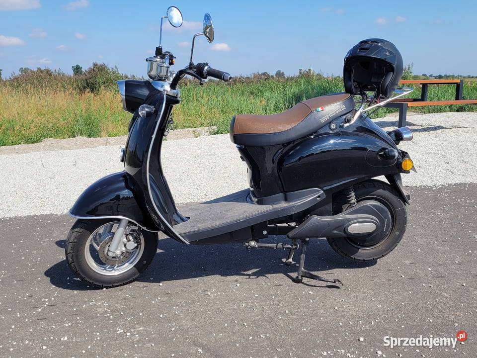 Skuter elektryczny Nova Motors ERetro Star Vespa Łęczyca