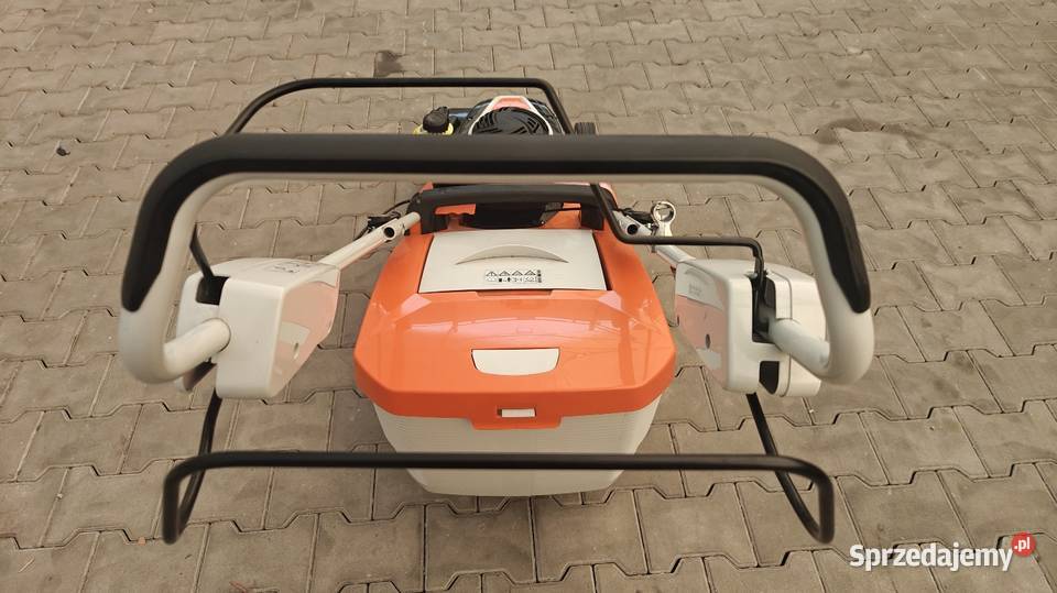 STIHL RM 4481 TX KOSIARKA SPALINOWA z napędem Rząśno