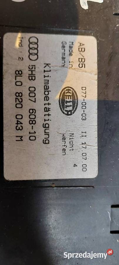 Panel klimatyzacji AUDI A3 8L 5HB00760810 zachodniopomorskie