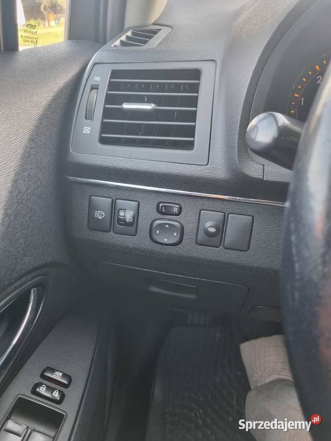 Sprzedam Toyota avensis T27 20 D4D Rok produkcji 2011 Grybów