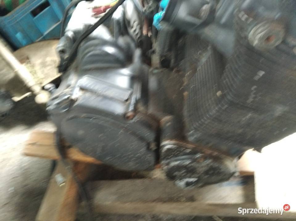 SPRZEDAM LEGENDARNY SILNIK OLEJAK SUZUKI GSXR nieuszkodzony Zagrodno