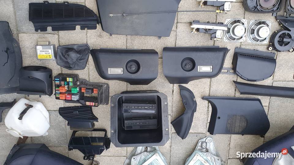 Fotele kanapa BMW E36 Cabrio części wielkopolskie Lusowo