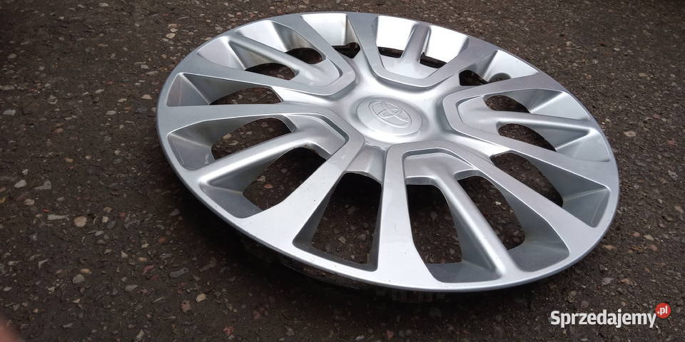 Kołpak 16 Toyota Proace City Corolla Prius Camry sprzedam