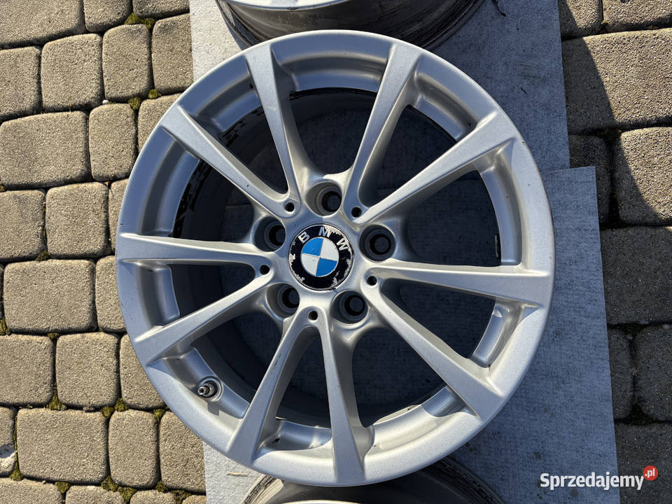 Felgi BMW 16 5x120 Styling 390 Korzenna