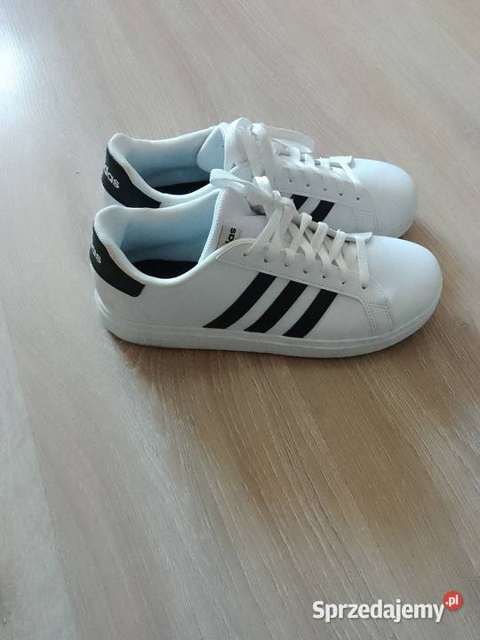 Buty adidas Retków